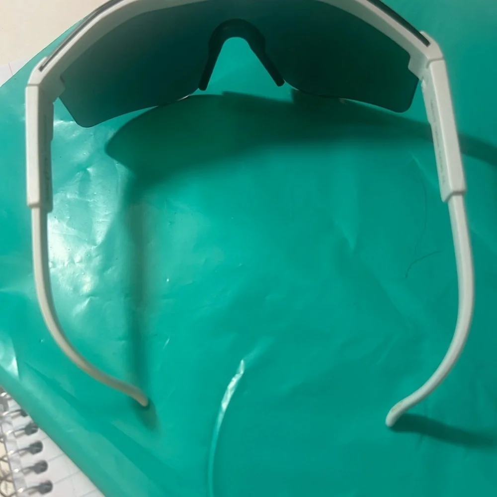 Hang Ten Kids Sunglasses with Green Lens and White Frame